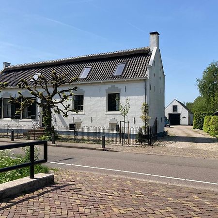 Beautiful Renovated Farmhouse Ankeveen ภายนอก รูปภาพ