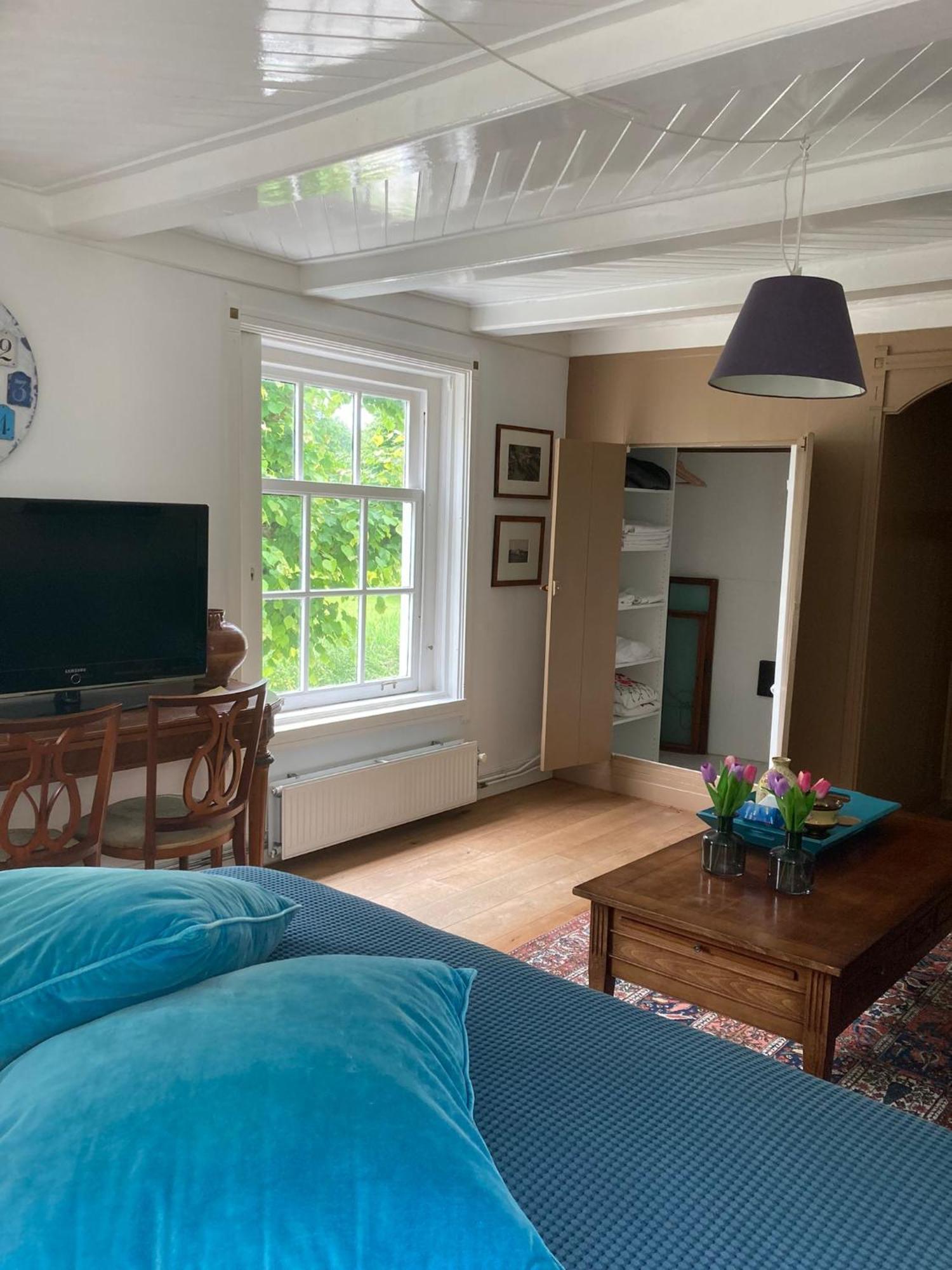Beautiful Renovated Farmhouse Ankeveen ภายนอก รูปภาพ